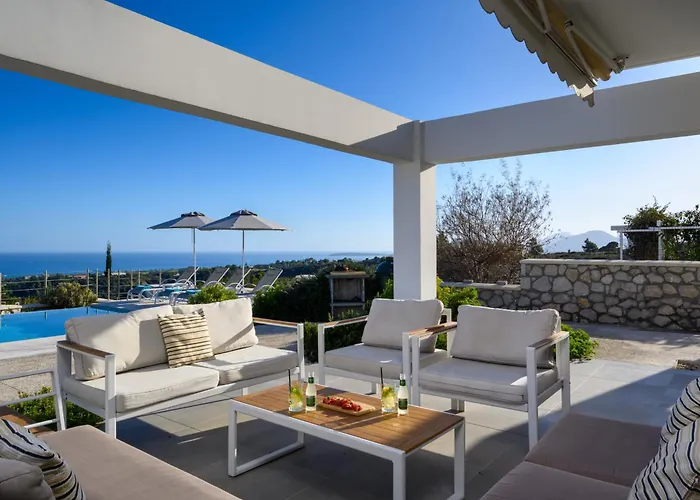 Kokinogremos Καλυθιές