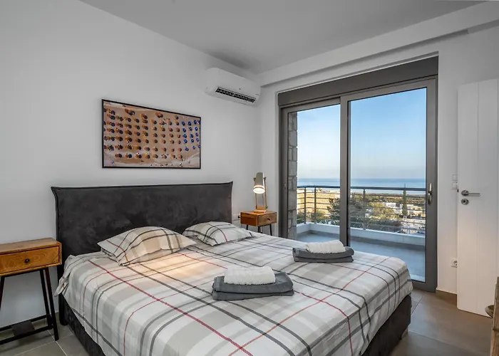 Βίλα Kokinogremos