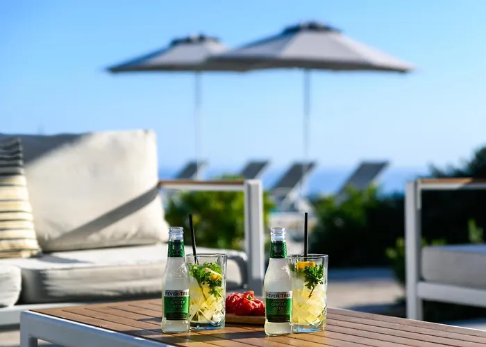 Βίλα Kokinogremos *