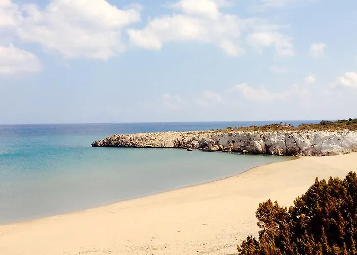 Kokinogremos * Καλυθιές