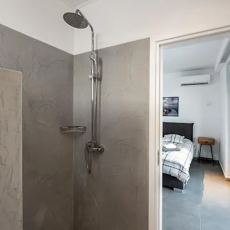 Kokinogremos Βίλα Καλυθιές