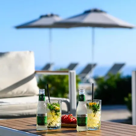 Βίλα Kokinogremos *